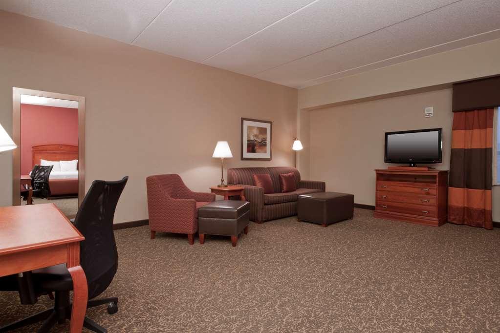 Hampton Inn & Suites Pittsburgh Downtown Rom bilde