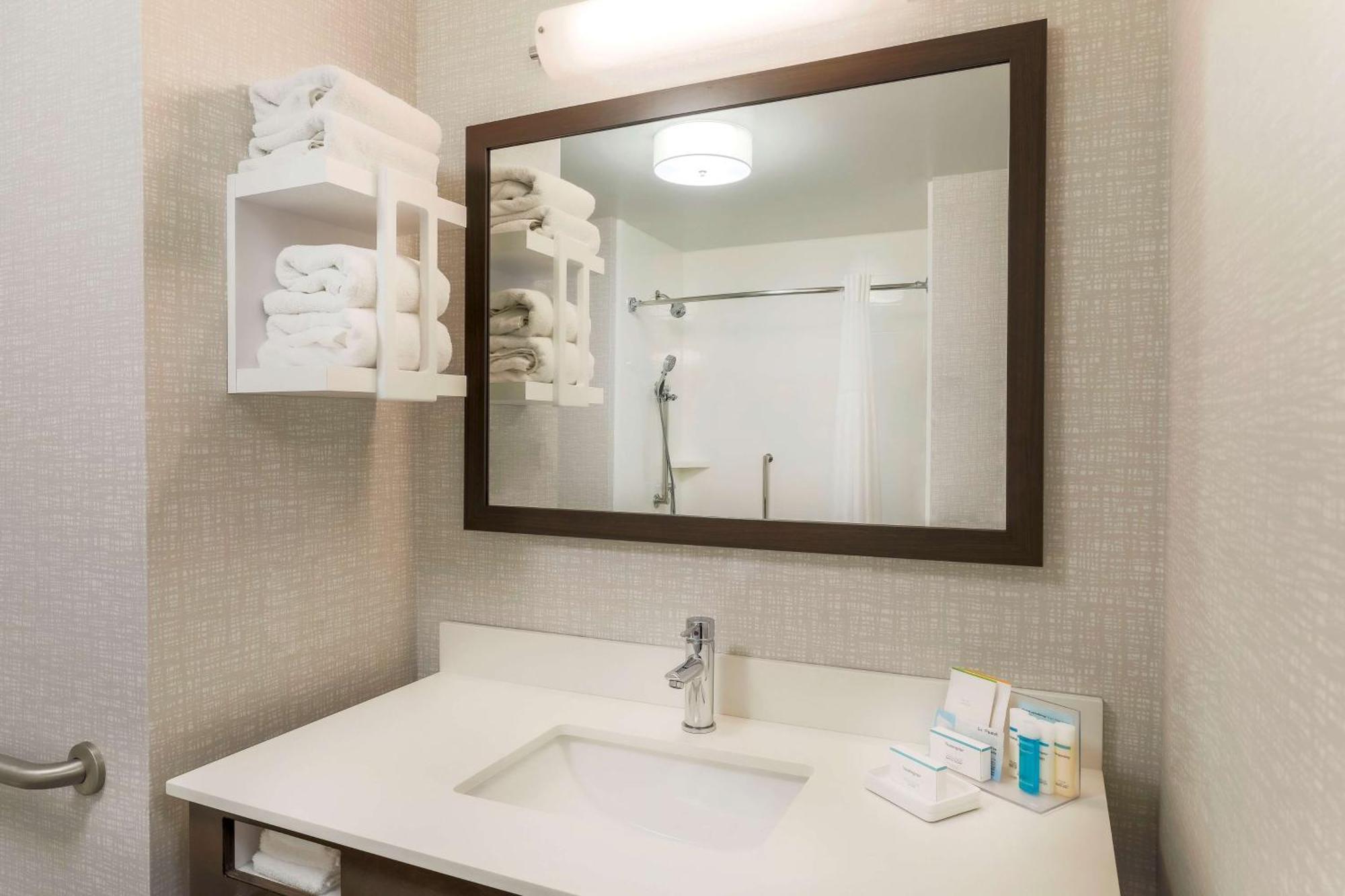 Hampton Inn & Suites Pittsburgh Downtown Eksteriør bilde