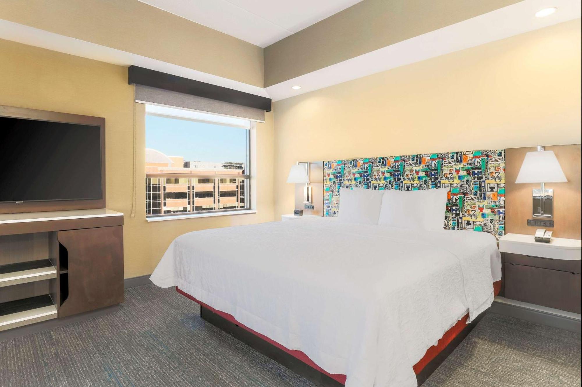 Hampton Inn & Suites Pittsburgh Downtown Eksteriør bilde