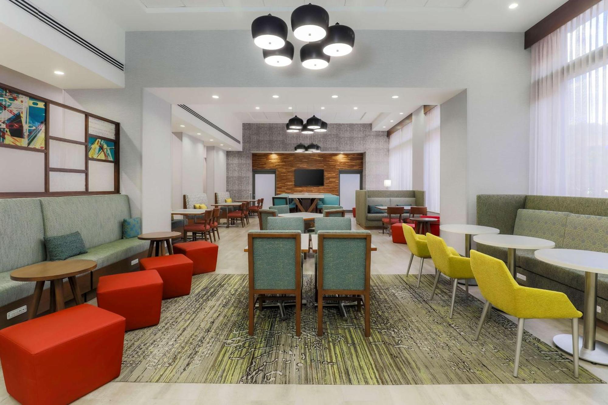 Hampton Inn & Suites Pittsburgh Downtown Eksteriør bilde